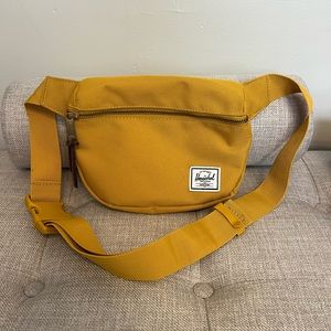 Herschel Supply Co. Fifteen Hip Pack